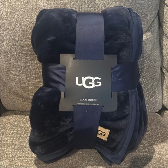 UGG Bedding Ugg Coco Throw Poshmark